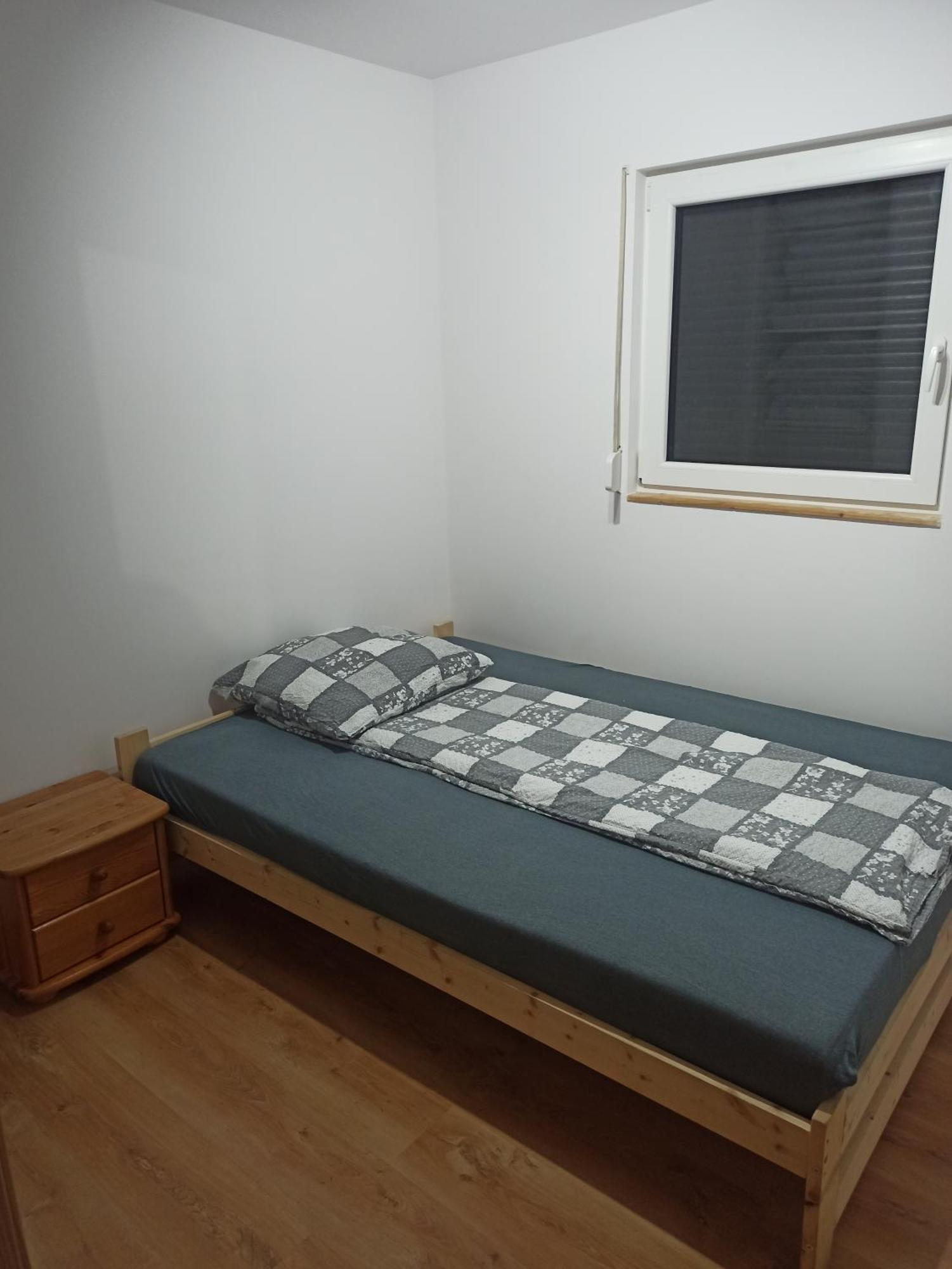 Domki Pod Sosnami Miedzychod Exterior foto
