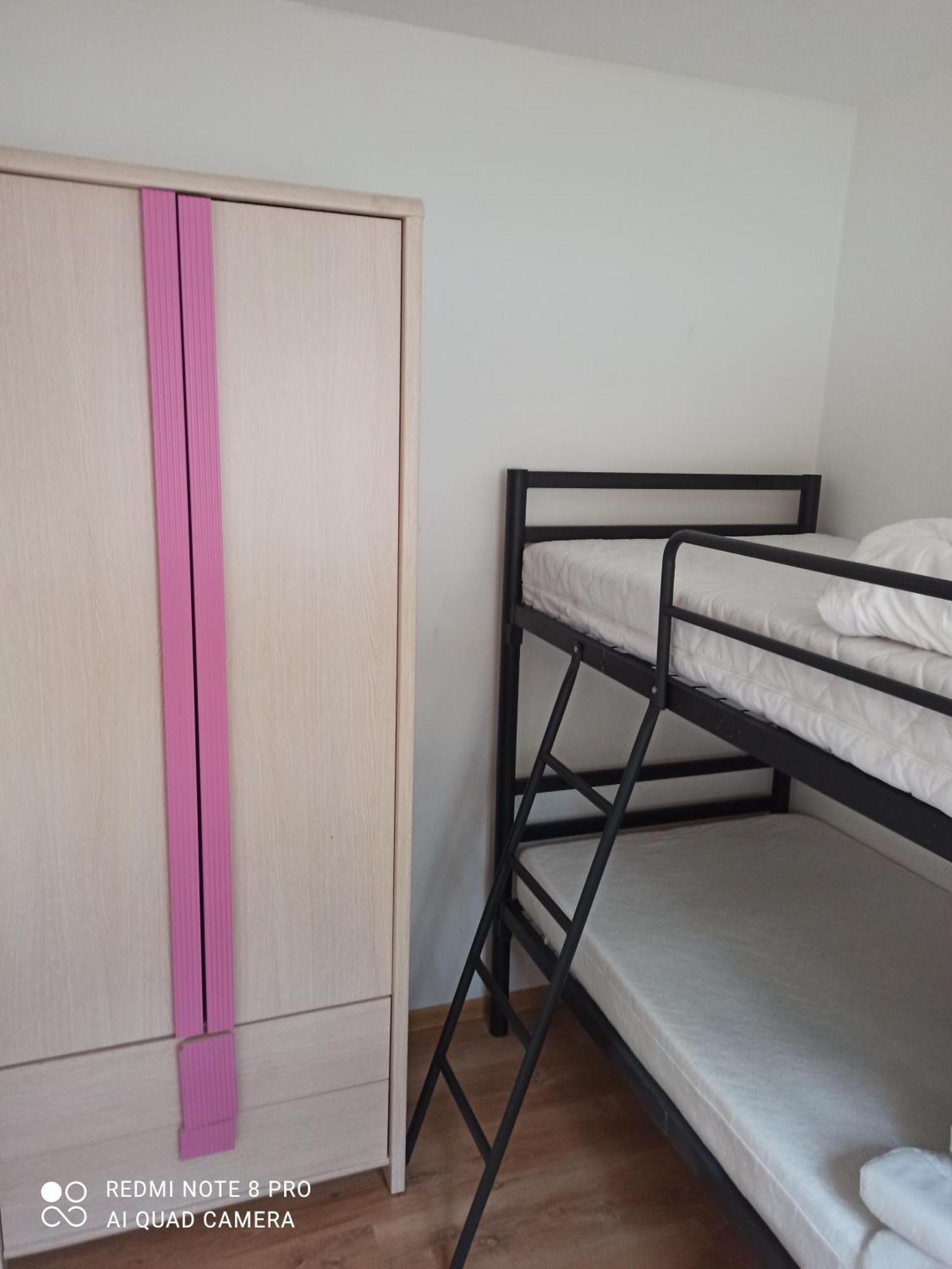 Domki Pod Sosnami Miedzychod Exterior foto